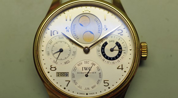 IWC　ポルトギーゼ・パーペチュアル・カレンダー 　時計 修理　（腕時計 修理）　風景