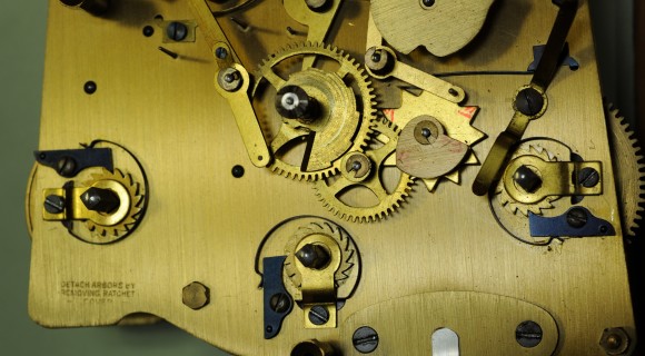 ドイツの置時計　ウエストミンスター　時計 修理　（腕時計 修理）　風景
